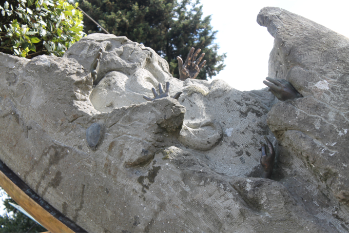 Monumento  D