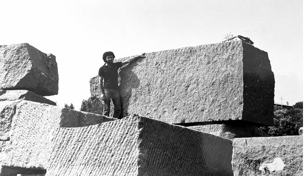 Monumento 1980 A